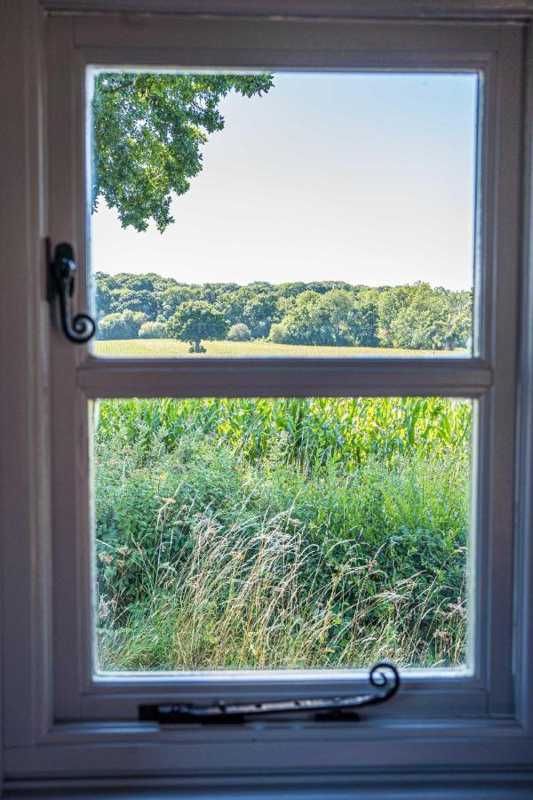 The Hideaway Hut - 1 Bed Shepherds Hut - Hereford Buitenkant foto
